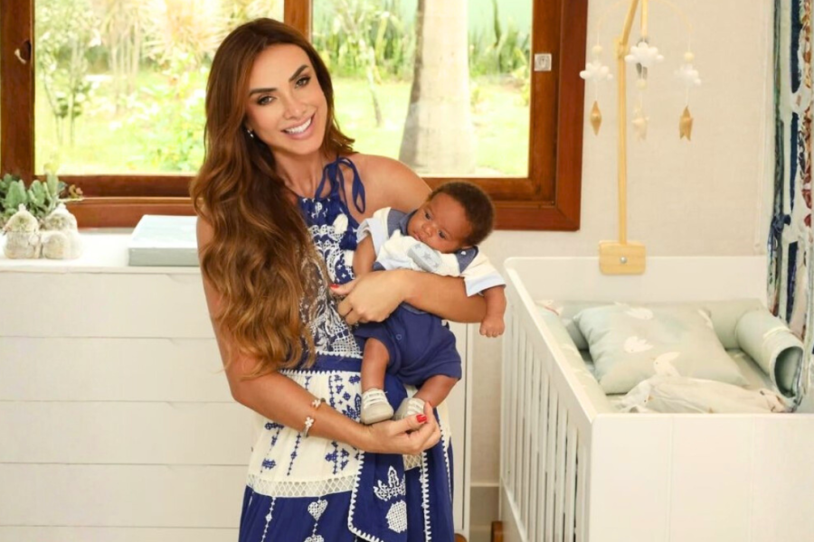 Nicole Bahls monta quartinho para bebê de funcionária em seu